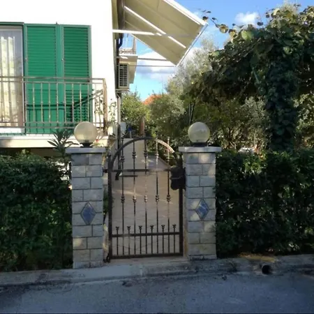Apertments Jenny For Max 8 Pax In 4* Porec