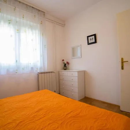 Guest house Apertments Jenny For Max 8 Pax In