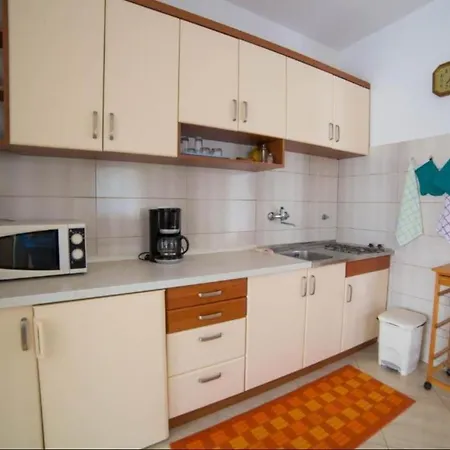 Apertments Jenny For Max 8 Pax In 4* Porec