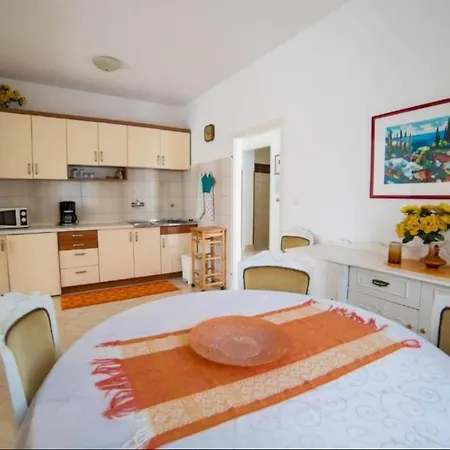 Apertments Jenny For Max 8 Pax In 4* Porec